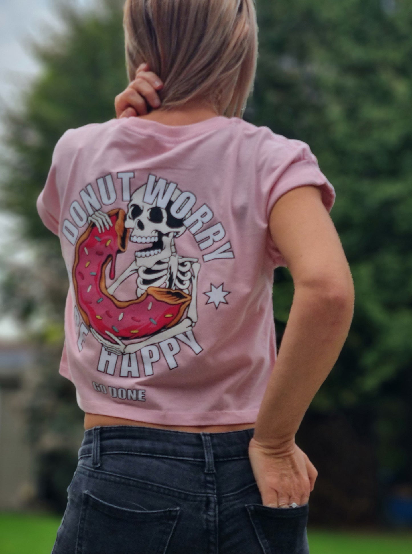 DONUT WORRY. BE HAPPY. Soft Pink